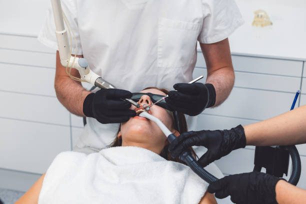 Best Emergency Tooth Extraction in Brooklyn Center, MN